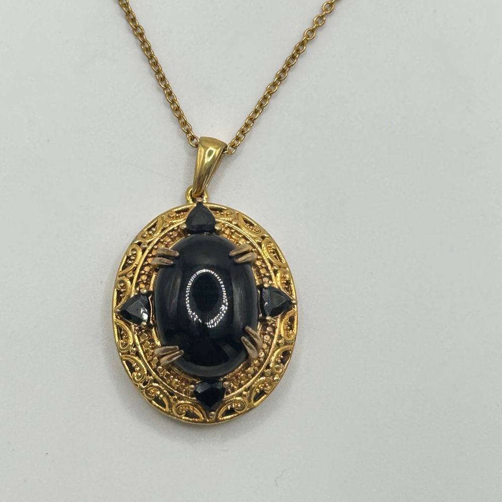 Black Onyx and Smokey Quartz Pendant; GbD